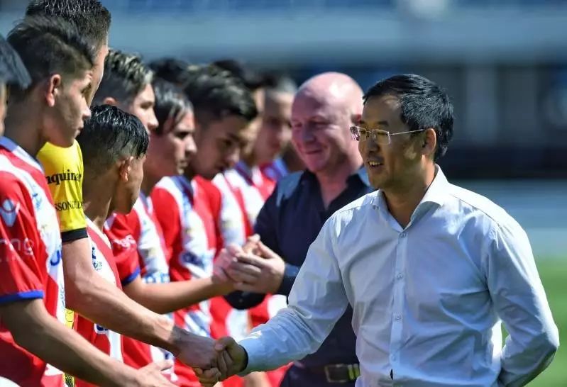 mg冰球突破·奢华版(试玩)官方网站