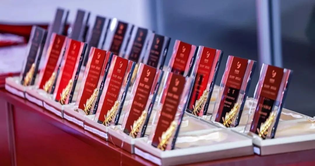 mg冰球突破·奢华版(试玩)官方网站