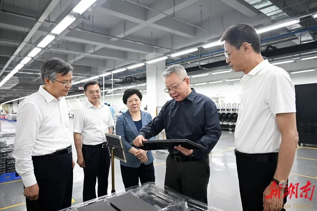 mg冰球突破·奢华版(试玩)官方网站