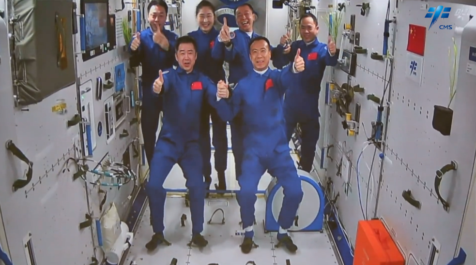 mg冰球突破·奢华版(试玩)官方网站