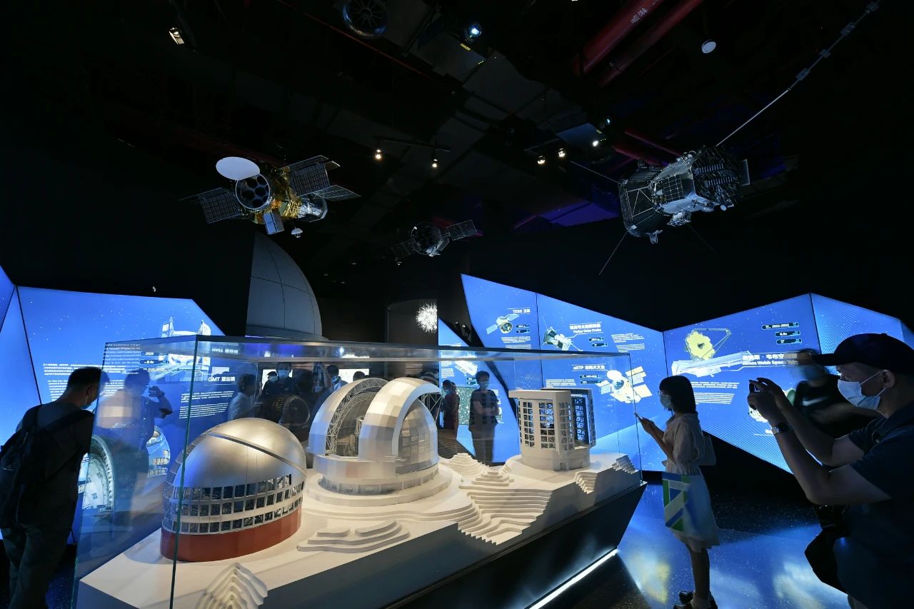 mg冰球突破·奢华版(试玩)官方网站