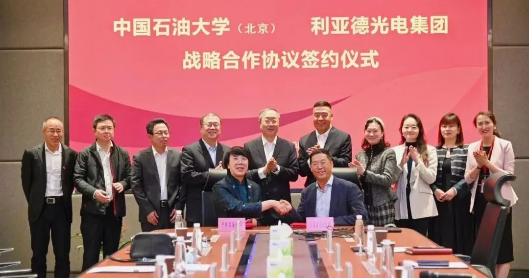 mg冰球突破·奢华版(试玩)官方网站