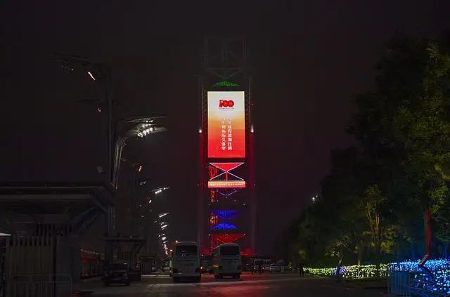 mg冰球突破·奢华版(试玩)官方网站