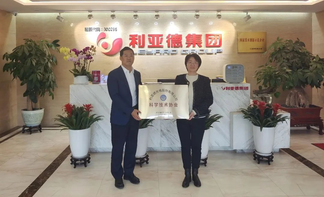 mg冰球突破·奢华版(试玩)官方网站