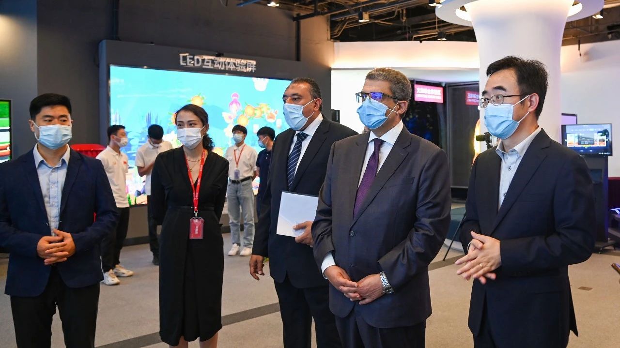 mg冰球突破·奢华版(试玩)官方网站