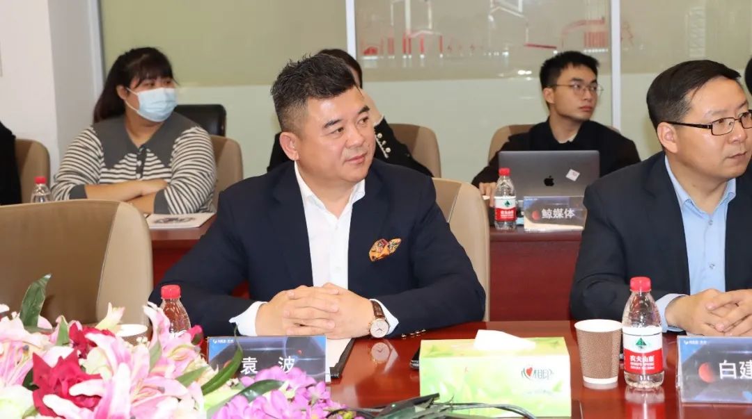 mg冰球突破·奢华版(试玩)官方网站