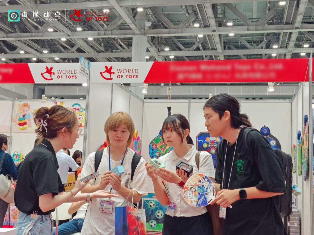 海表首展 | mg冰球突破·虚构动点AI玩具亮相2025东京国际玩具展