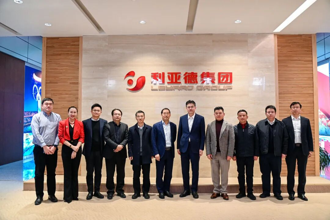 常德市委书记罗毅君一行到访mg冰球突破，共话文旅高质量发展